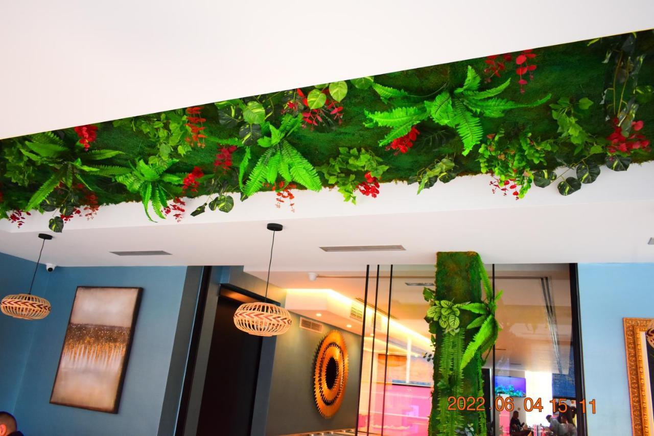 Carpe Diem Apartments-Hotel Shëngjin 外观 照片