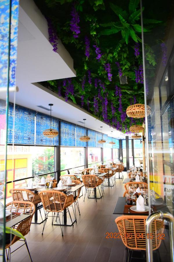 Carpe Diem Apartments-Hotel Shëngjin 外观 照片