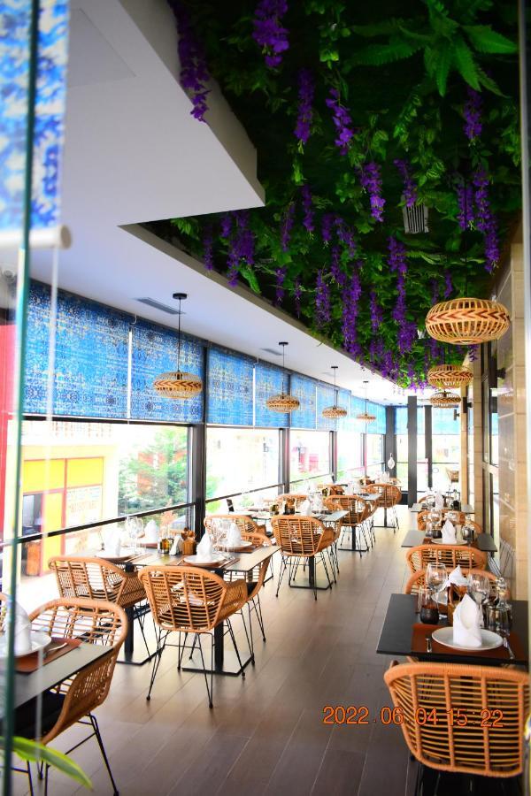 Carpe Diem Apartments-Hotel Shëngjin 外观 照片